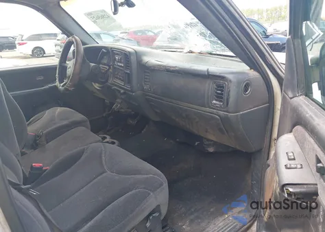 2002 GMC Sierra K2500 Heavy Duty z USA, uszkodzony, nr VIN 1GTHK23U22F188396